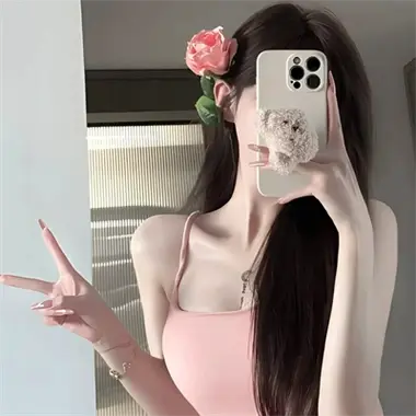 2025新番《蕾卡乃華麗且我的女王》全集 - 1080P高清无删减 - 免费在线观看无广告