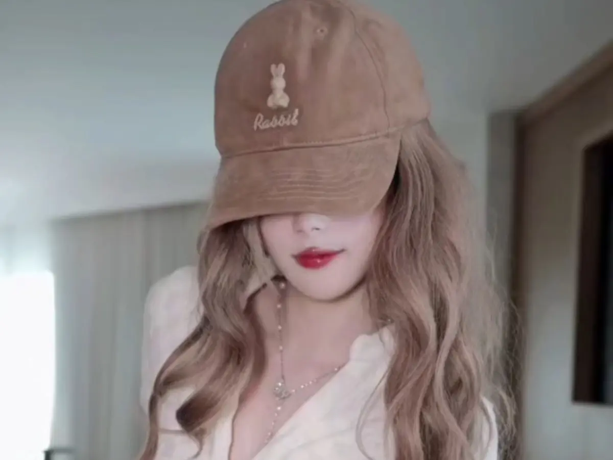 最新圣诞《糖心vloG》饼干姐姐特辑-糖心视频合集高清在线免费观看-圣诞专属粉色战衣-完整无广告版本