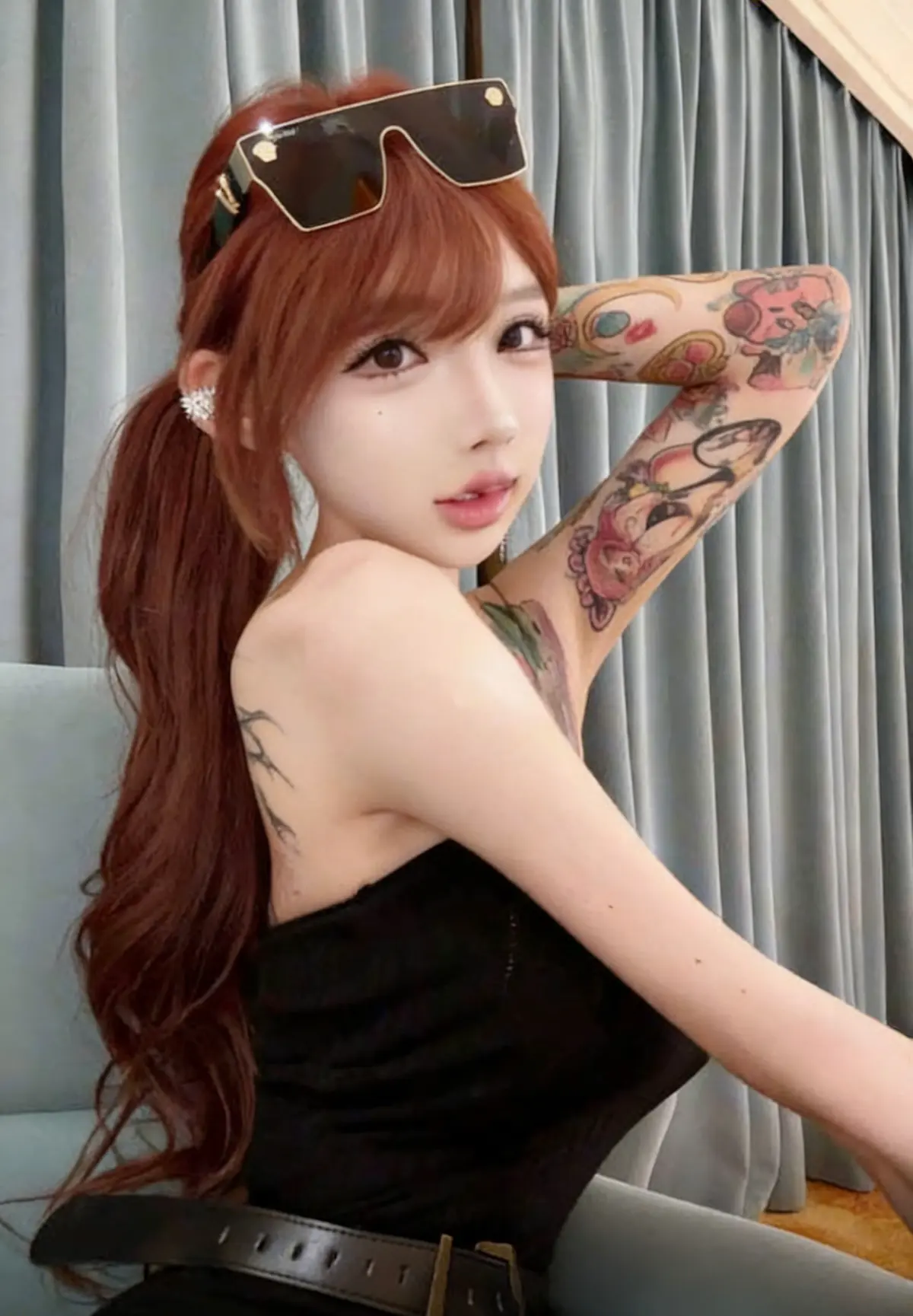 符文女神见金主内部视频《抖音网红-mo你别哭》 - 全网同步高清资源 - 无广告免费观看支持迅雷/夸克网盘